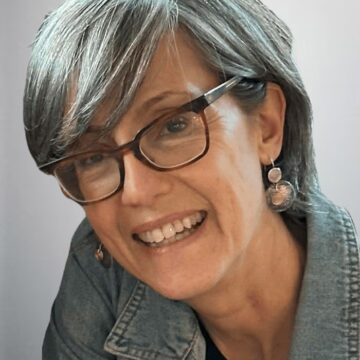 Joanne Lipinski portrait shot